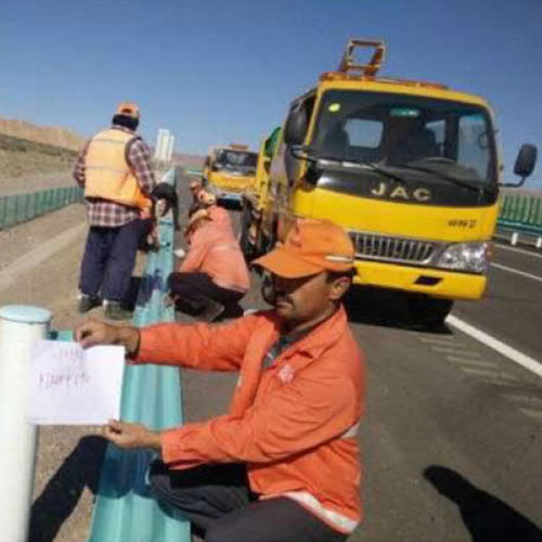 陕西吴起至华池高速公路